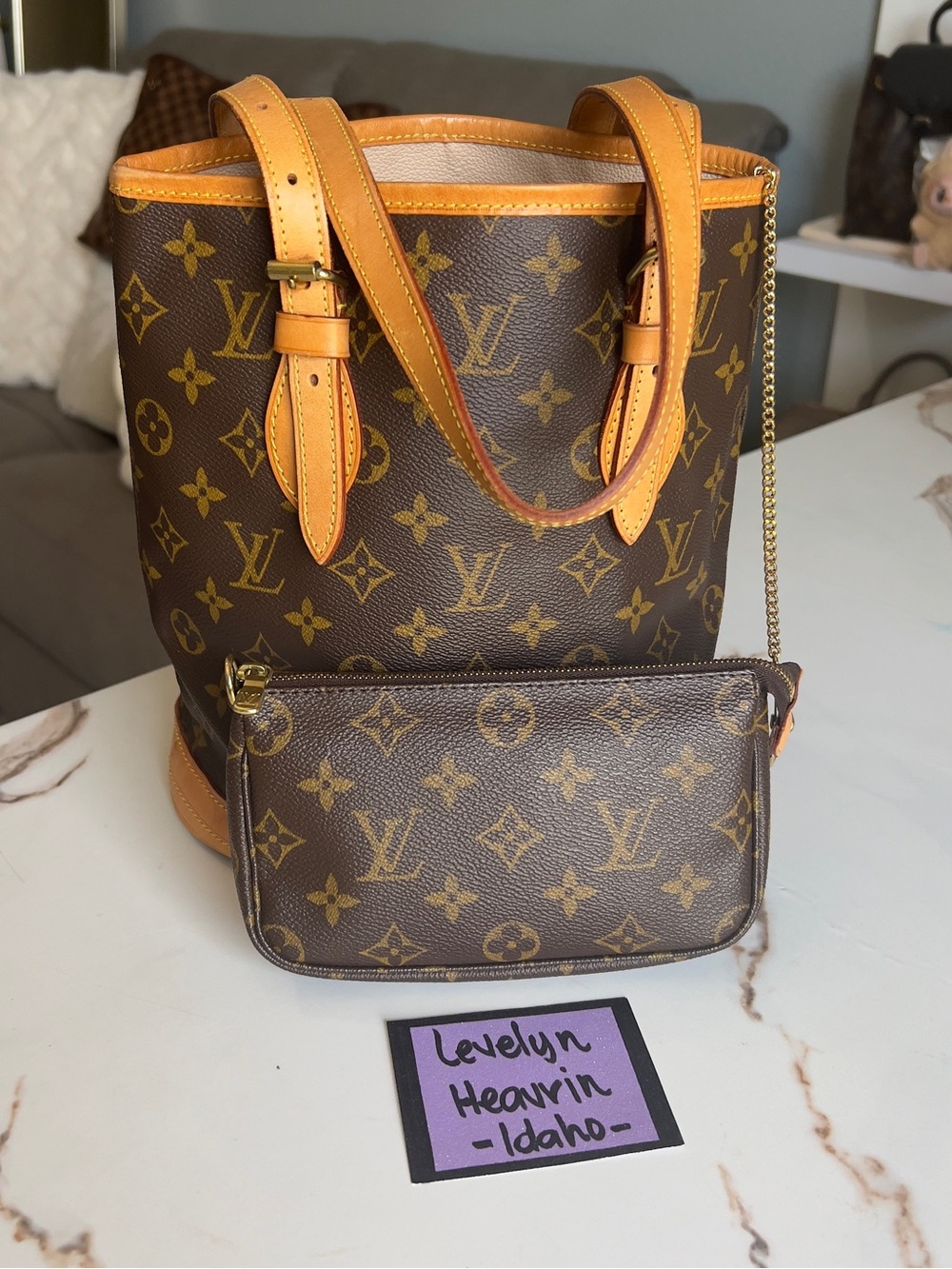 Auth Louis Vuitton Bucket Tote with Pouch Monogram